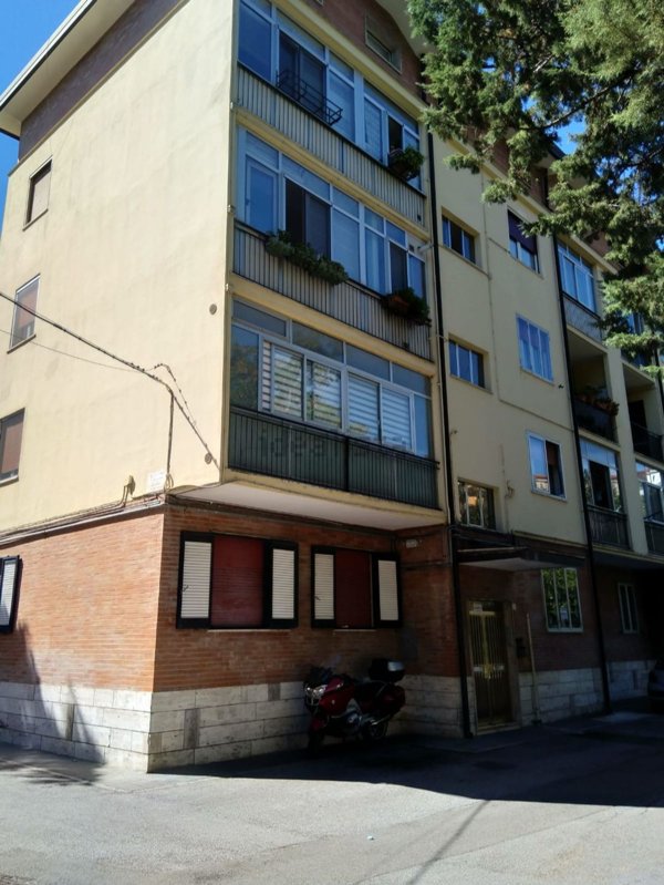 appartamento in vendita a Potenza in zona Rione Lucania