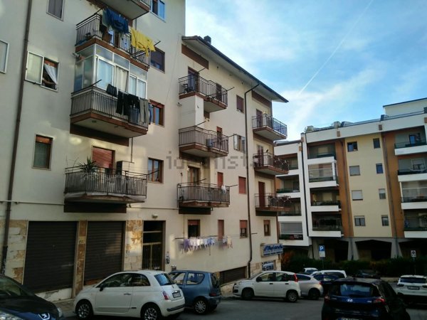 appartamento in vendita a Potenza in zona Rione Risorgimento
