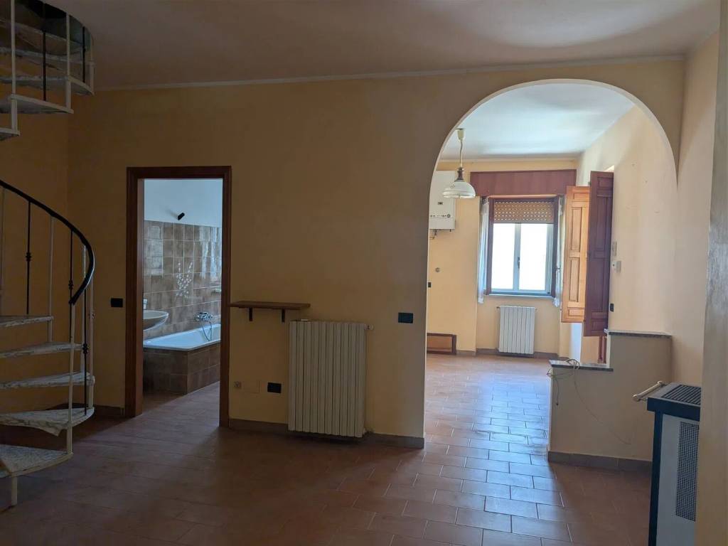 casa indipendente in vendita a Rionero in Vulture