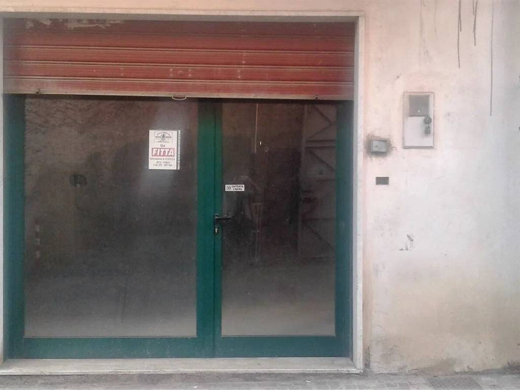 negozio in vendita a Rionero in Vulture