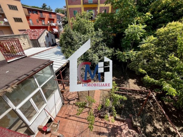 casa indipendente in vendita a Rionero in Vulture