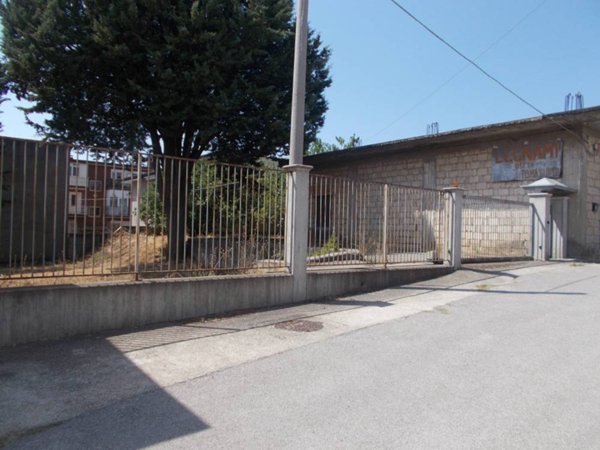 negozio in vendita a Rionero in Vulture