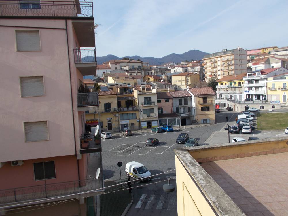 casa indipendente in vendita a Rionero in Vulture