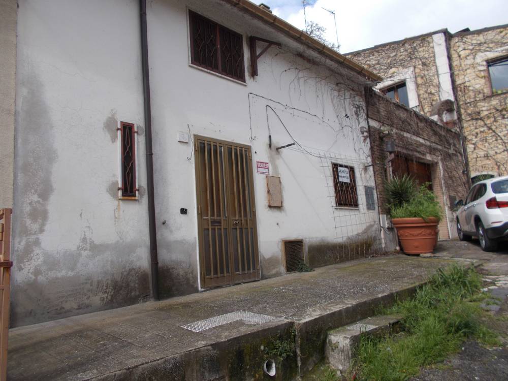 casa indipendente in vendita a Rionero in Vulture