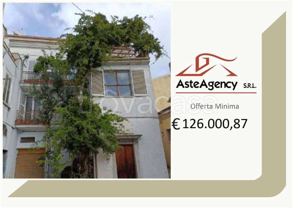 casa indipendente in vendita a Rionero in Vulture