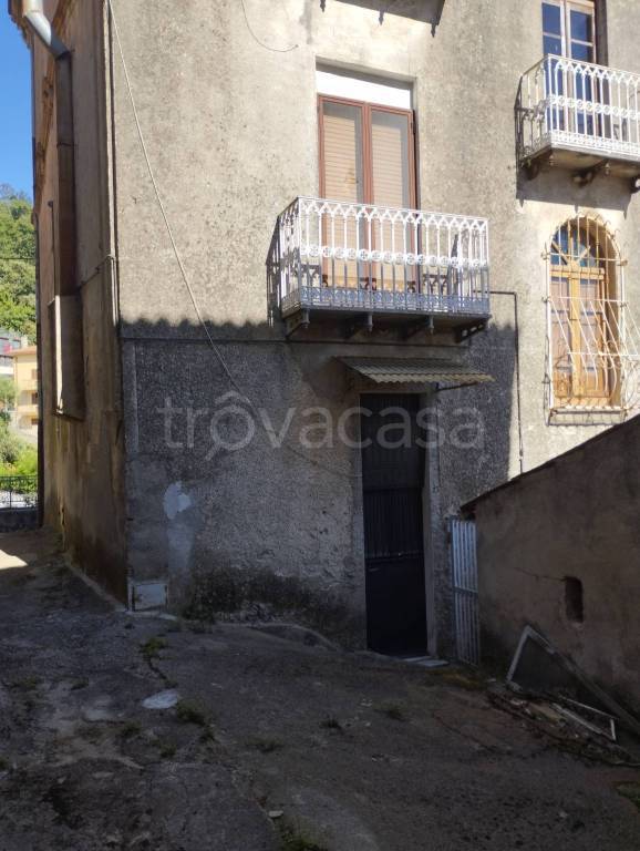 casa indipendente in vendita a Rivello in zona San Costantino