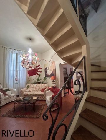 intera palazzina in vendita a Rivello