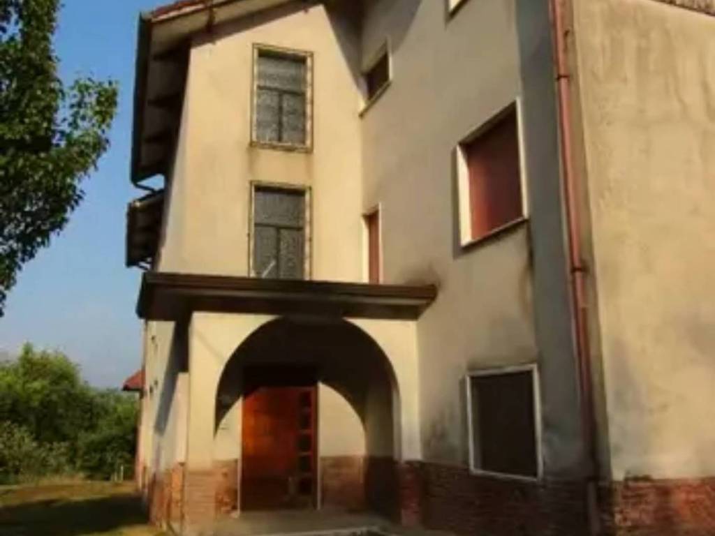 casa indipendente in vendita a Rivello