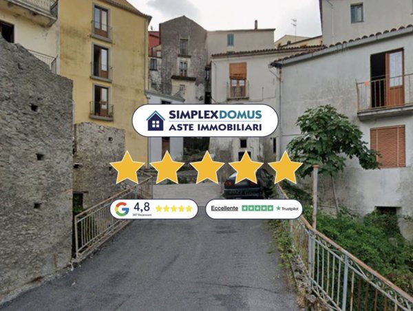casa indipendente in vendita a Rivello