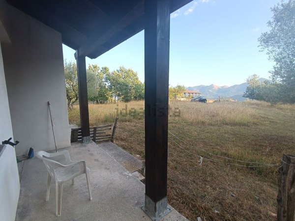 casa indipendente in vendita a Rivello