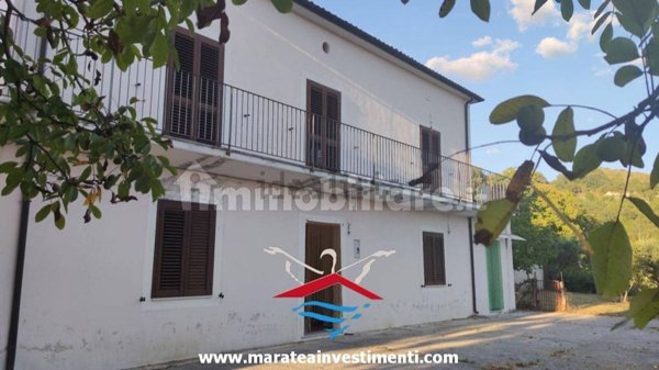 casa indipendente in vendita a Rivello