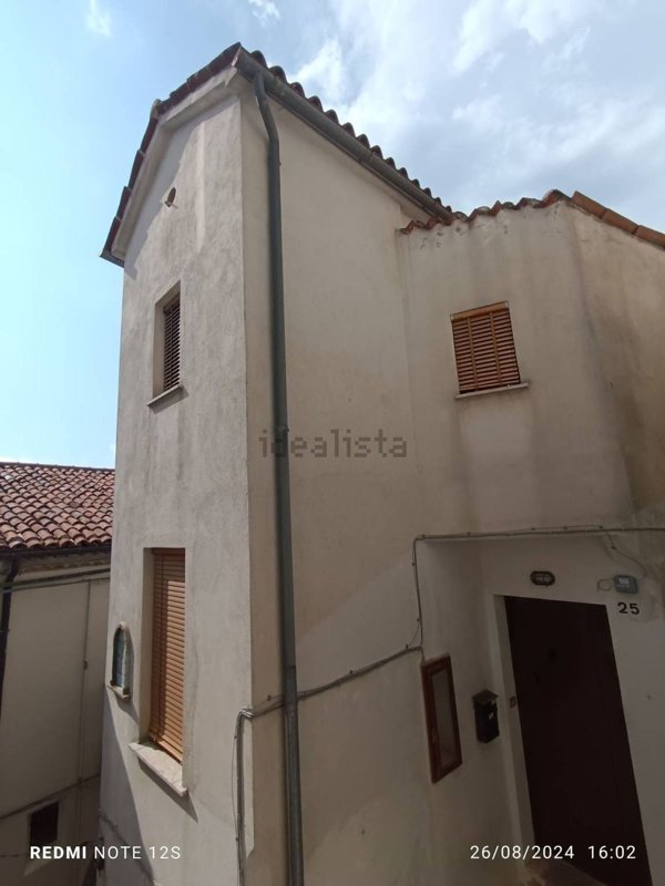casa indipendente in vendita a Rivello