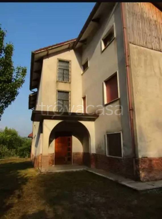 casa indipendente in vendita a Rivello