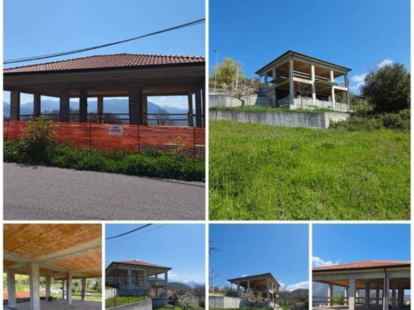 casa indipendente in vendita a Rivello in zona Vignale-Santa Margherita
