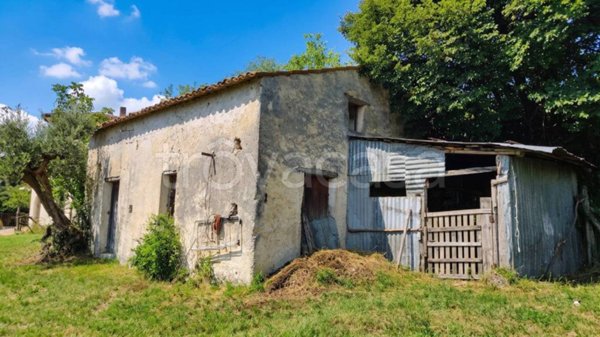 casa indipendente in vendita a Rivello in zona Vignale-Santa Margherita