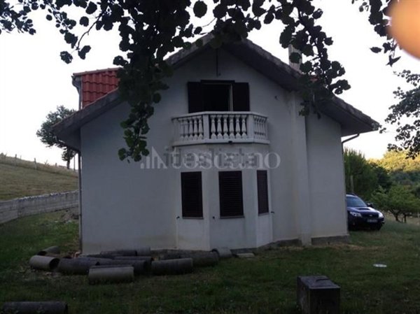 casa indipendente in vendita a San Fele