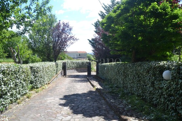 casa indipendente in vendita a San Fele