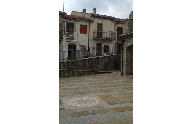 appartamento in vendita a San Severino Lucano in zona Mezzana