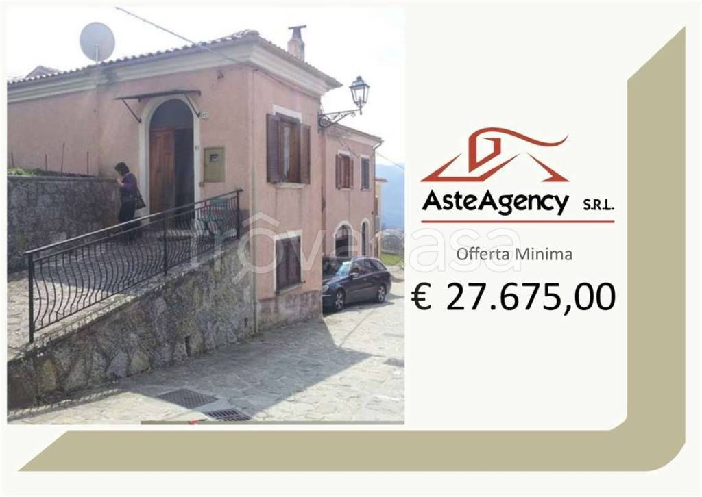 appartamento in vendita a Sasso di Castalda