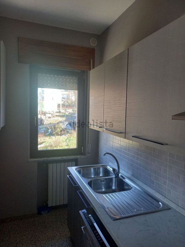 appartamento in vendita a Sasso di Castalda