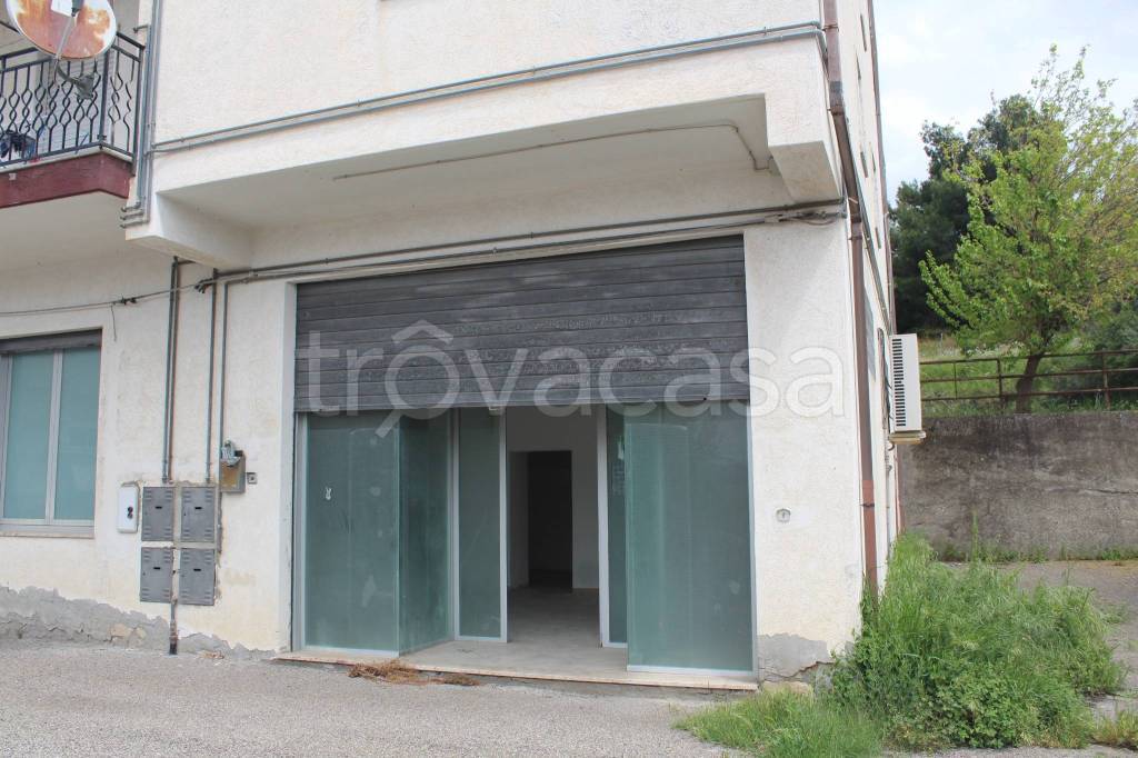 negozio in vendita a Senise