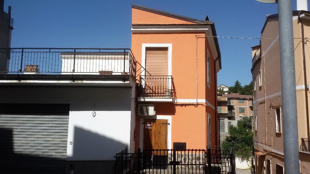 casa indipendente in vendita a Senise