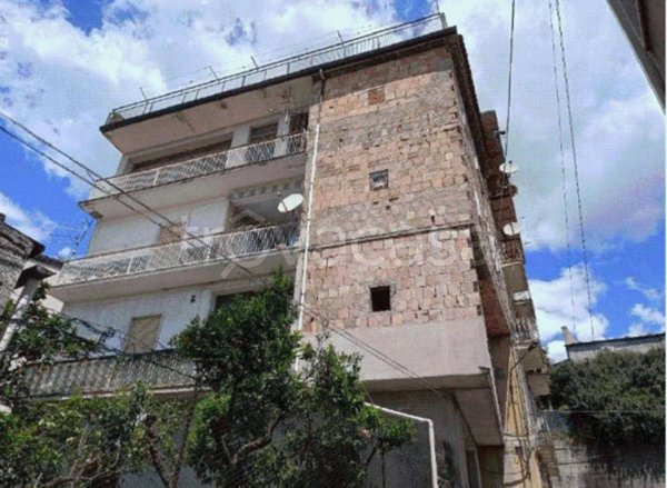 locale commerciale in vendita a Senise