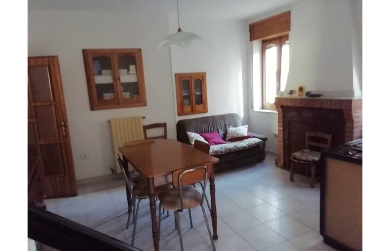 casa indipendente in vendita a Teana