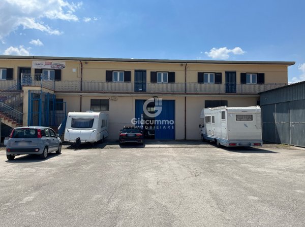 ufficio in vendita a Tito