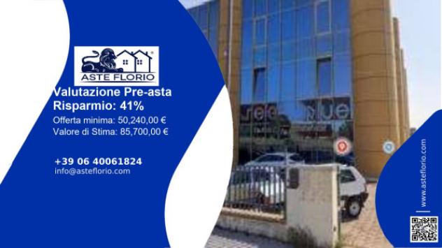 negozio in vendita a Tito