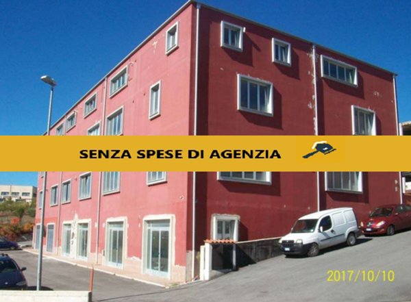 casa indipendente in vendita a Tito