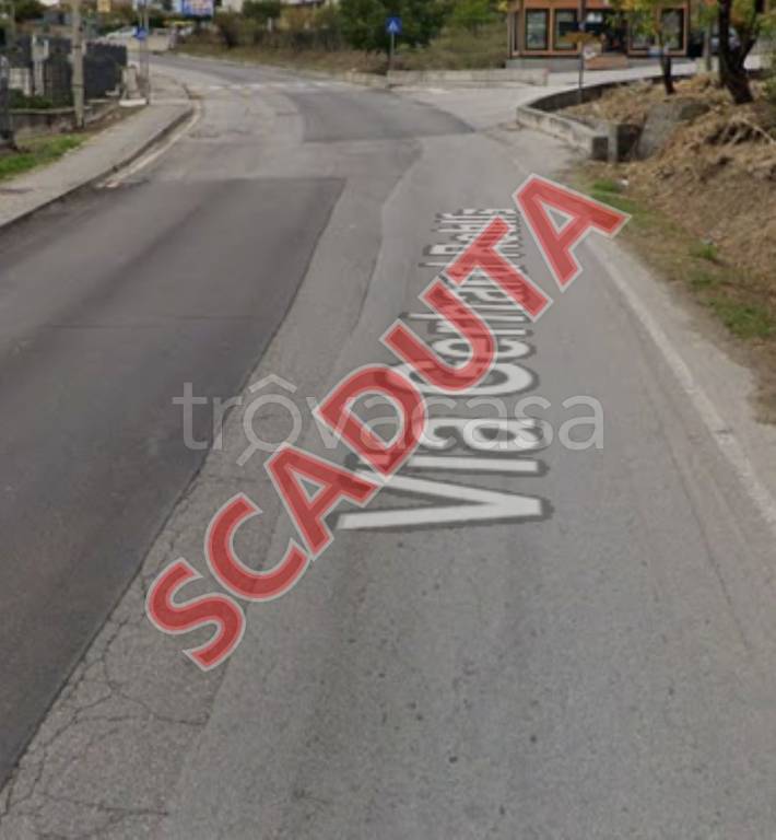 negozio in vendita a Tito