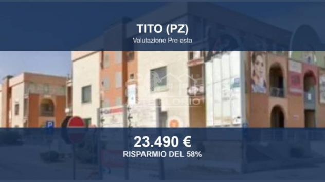 negozio in vendita a Tito