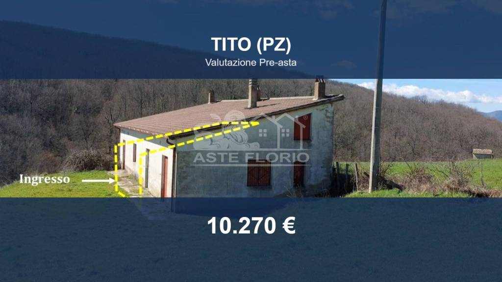 locale commerciale in vendita a Tito