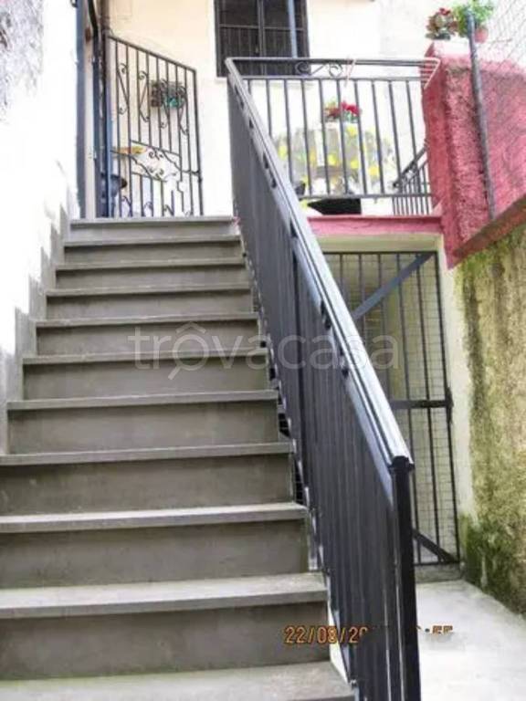 casa indipendente in vendita a Tramutola