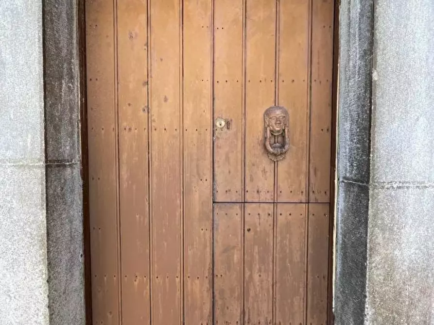 casa indipendente in vendita a Tramutola