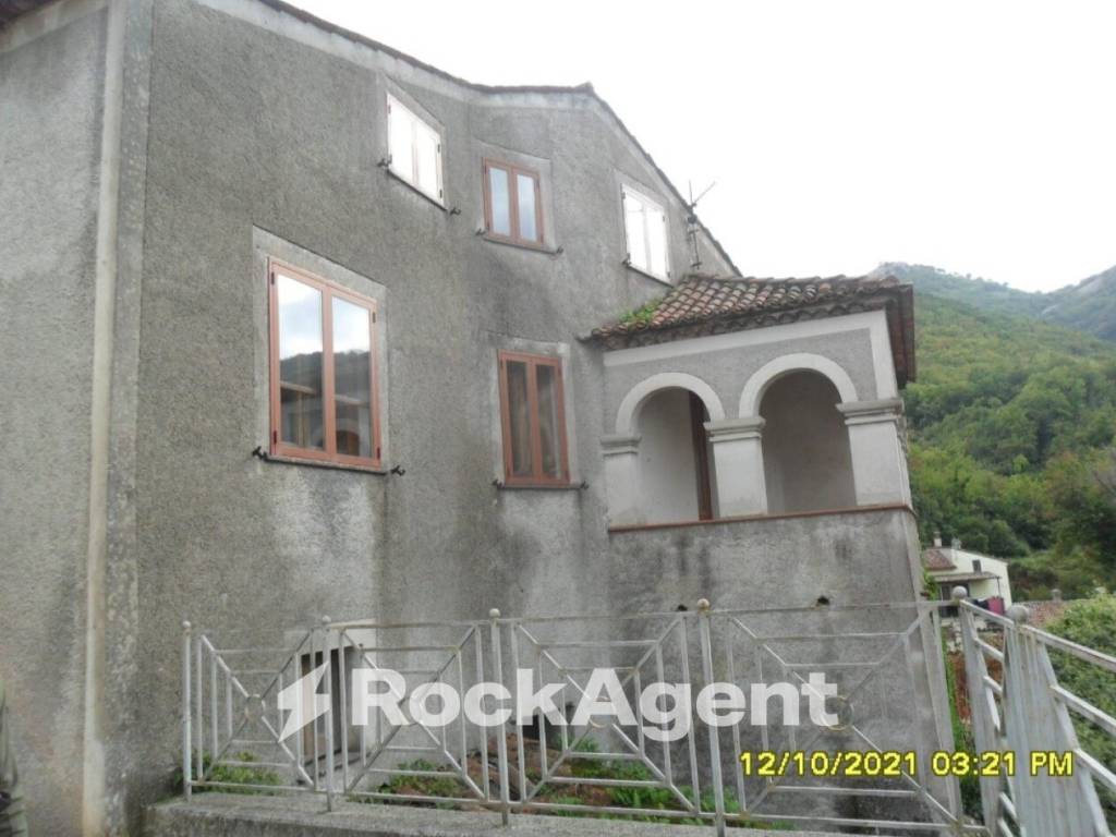 casa indipendente in vendita a Trecchina