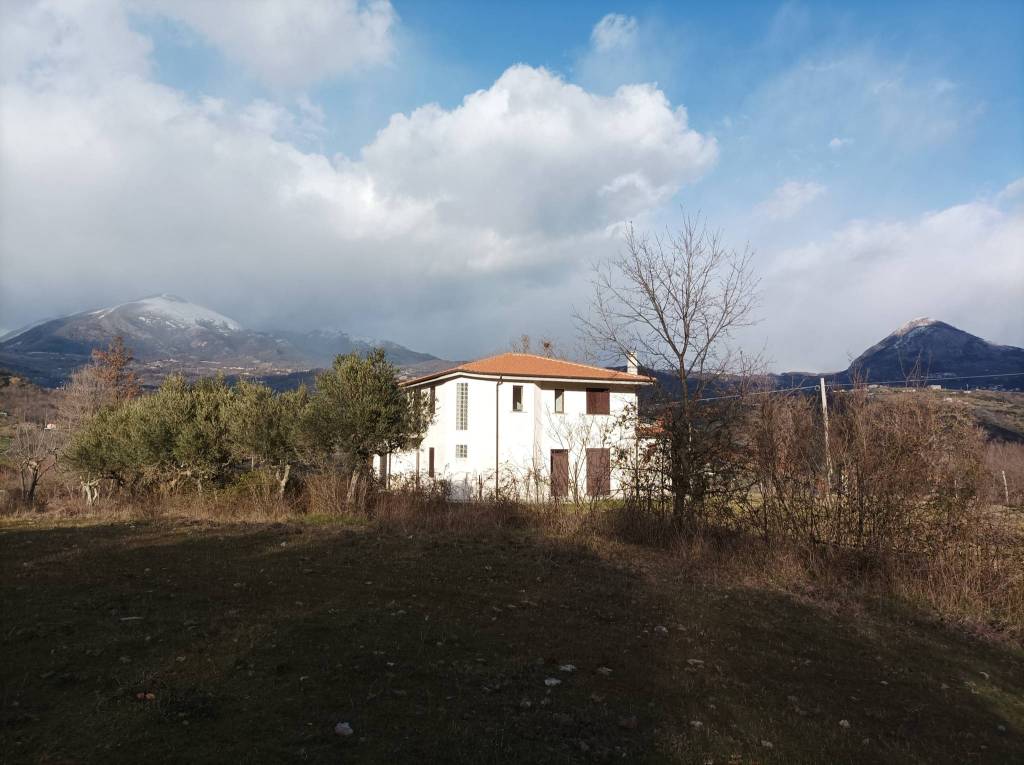 casa indipendente in vendita a Trecchina