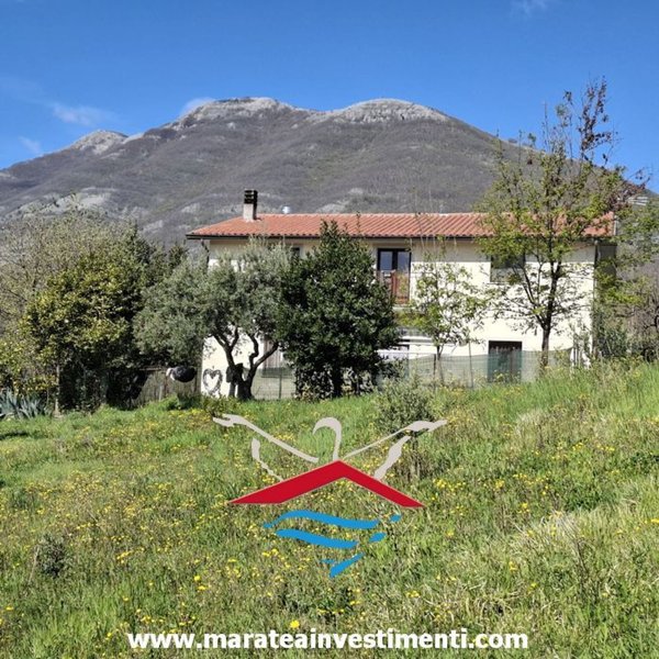 casa indipendente in vendita a Trecchina