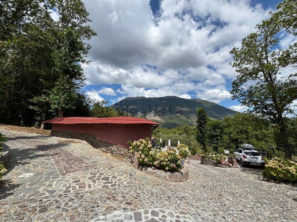 casa indipendente in vendita a Trecchina