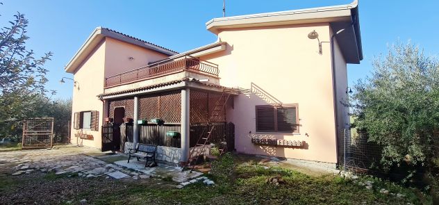 casa indipendente in vendita a Venosa