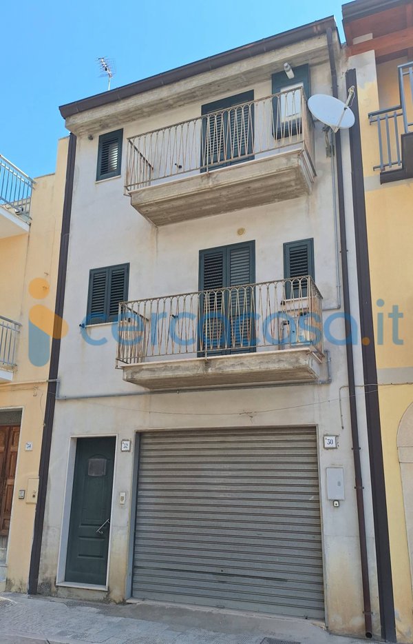 casa indipendente in vendita a Venosa