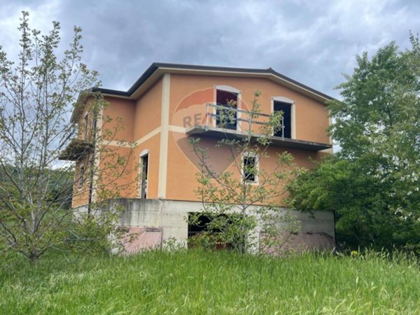 casa indipendente in vendita a Venosa