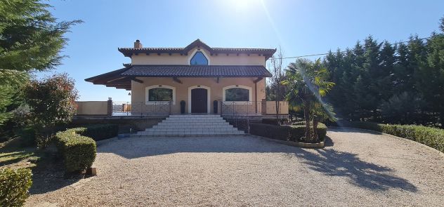 casa indipendente in vendita a Venosa