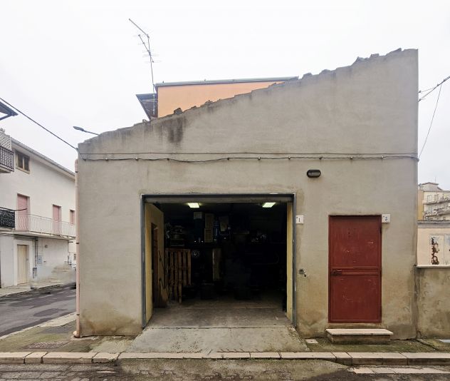 casa indipendente in vendita a Venosa