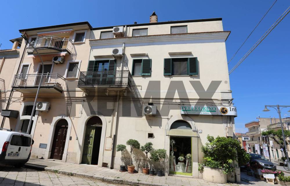 casa indipendente in vendita a Venosa