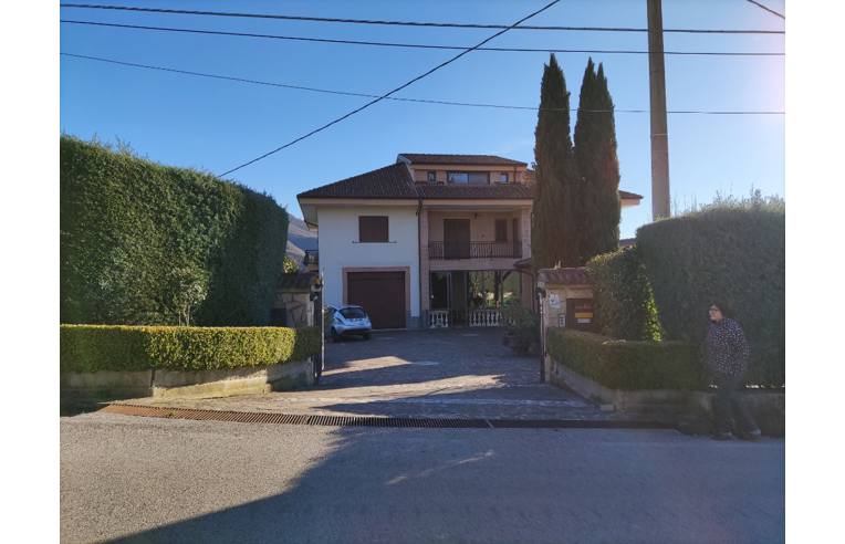 casa indipendente in vendita a Vietri di Potenza