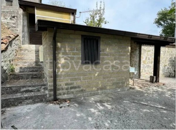 casa indipendente in vendita a Viggianello