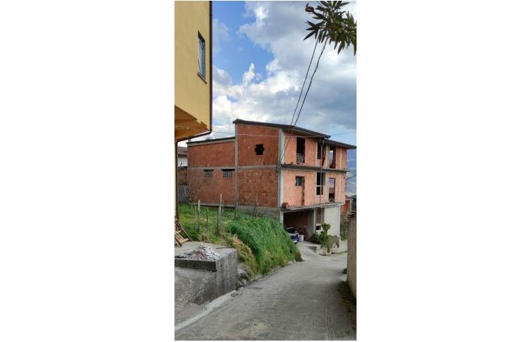 casa indipendente in vendita a Viggianello