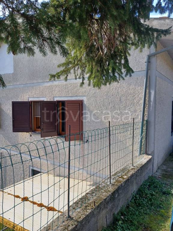 casa indipendente in vendita a Viggiano